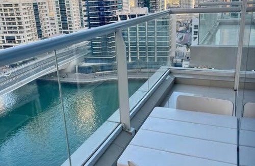 Jumeirah Beach Residence Apartment | Continental Tower, Dubai Marina - Bright & Elegant 1 Bedroom