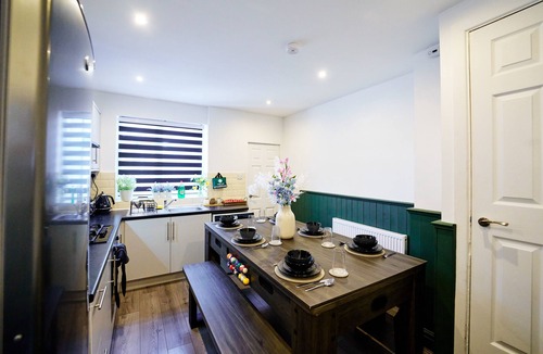 Wyken House | Contractors Accommodation in Coventry by Prospergress Property