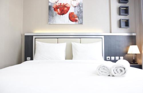 Cimahi Apartment | Convenient 1BR Gateway Pasteur Apartment By Travelio