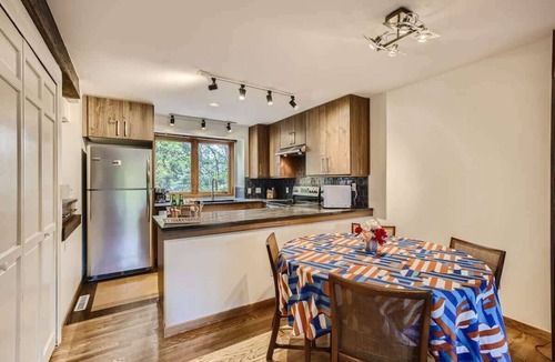 Whittier Apartment | Convenient 2 BDR near all things Downtown Boulder