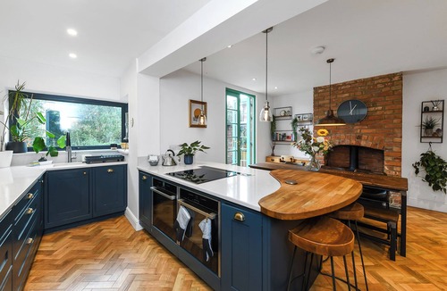 Bingham House | Convenient 3-Bed Near Bingham Station & Town Centre
