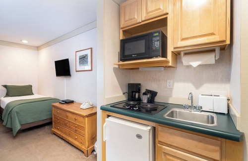 Telluride Hotel | Convenient and Affordable Hotel Room in Telluride