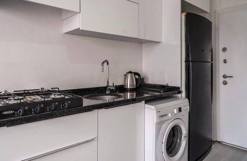 Esenyurt Apartment | Convenient and Modern Flat in Central Beylikduzu