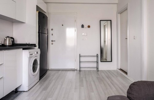Esenyurt Apartment | Convenient and Modern Flat in Central Beylikduzu