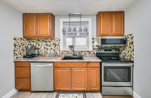 Attleboro Apartment | Convenient Apt Near Gillette Stadium, Foxborough