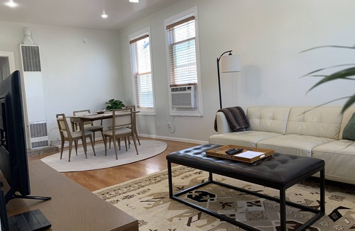 Logan Square Apartment | Convenient, bright 2 bed in the heart of Logan Square with free street parking