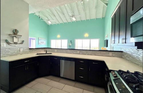 Estate Cotton Valley House | Convenient, clean, private, spacious and ready for your large group or family!