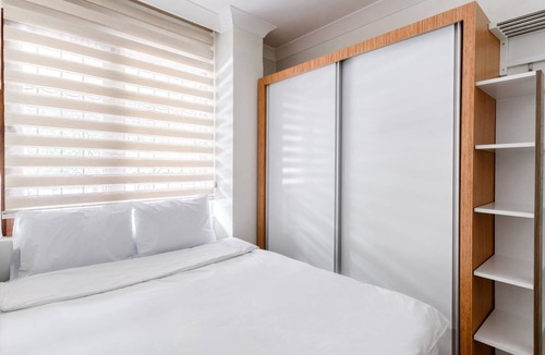Maltepe Apartment | Convenient Flat 15 min to Bagdat Avenue