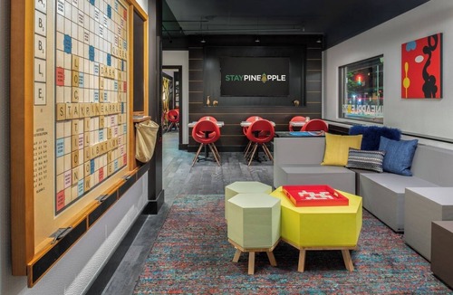 Belltown Hotel | Convenient Seattle Room w/Tub & Bikes Available for Downtown Exploration