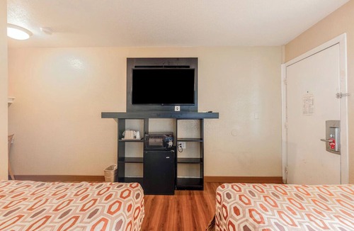 Loma Alta Hotel | Convenient Stay Close to Oceanside Attractions