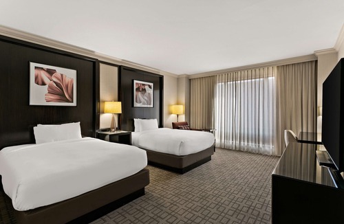 Downtown Baltimore Hotel | Convenient Stay in Baltimore! 4 Comfortable Units, Near Walters Art Gallery
