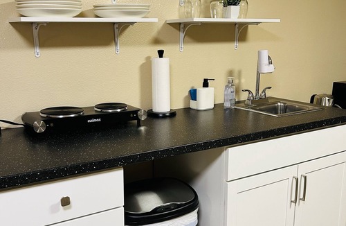Aurora Apartment | Convenient stay Near Anschutz DIA Central Park