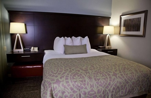 San Bruno Hotel | Convenient Stay, Superb Location, Kitchen, Pet-Friendly Property