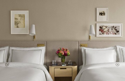 Back Bay East Hotel | Convenient Stay, Superb Location! 2 Pet-friendly and Spacious Units, Park View!