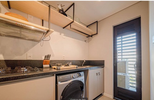 Anita Garibaldi Apartment | Convenient Stay with Wi-Fi and Comfort MIN201