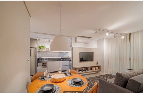 Anita Garibaldi Apartment | Convenient Stay with Wi-Fi and Comfort MIN201