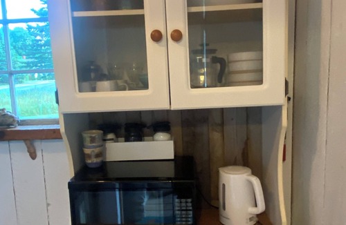 Chester Basin Cottage | Conveniently located in the centre of the South Shore. Close to everything