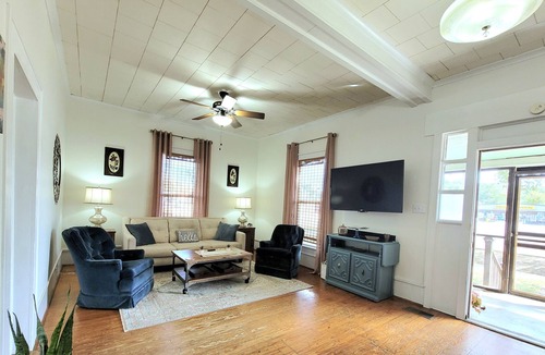Water Valley House | Conveniently located near the heart of Water Valley & University of Mississippi!