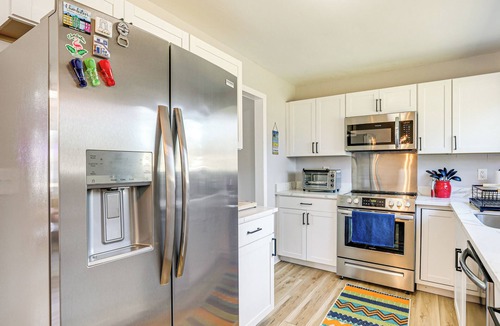 North Charleston House | Conveniently Located North Charleston Home!
