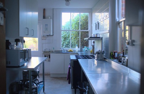 Winslow Cabin | Converted stable block cottage with function room, courtyard garden & woodland