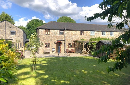 Liverton House | Converted Stone And Timber Barn In Rural Setting On Edge Of Dartmoor