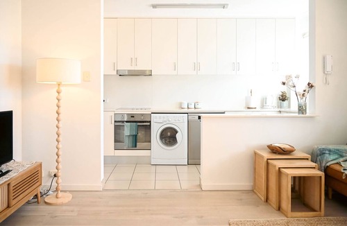 Coogee Apartment | Coogee Beach-side Retreat