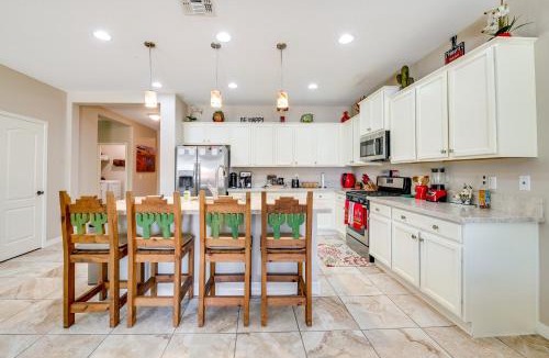 San Tan Valley House | Cookout Ready! San Tan Valley Gem w/Resort Perks