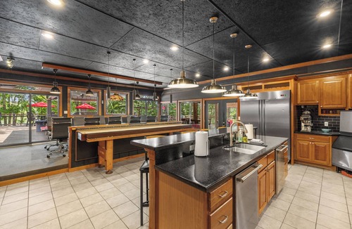 Cadiz Cottage | Cool Goose Landing Private Dock Large Deck Game Room 61