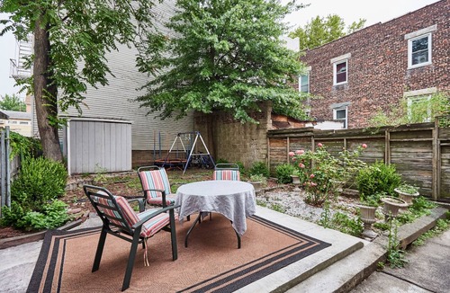 Constable Hook House | Cool- Private-Entire House-Near NYC-EWR/Free Parking-3beds/2bath