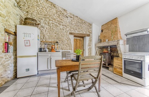 Saint-Germain-dEsteuil House | Cool Stone House in Amélie with Garden and Wi-Fi