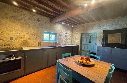 Karefiliana Villa | Cool Villa with Sea Views. Swimming Pool and only 10 minutes from the sea