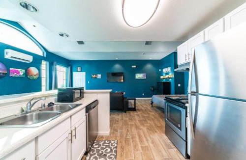 Coolidge Apartment | Coolidge Modern Studio right next to pool and amenities