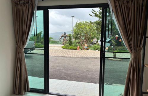 Chiang Rai Province Hotel | Cooper House Cafe And Farms