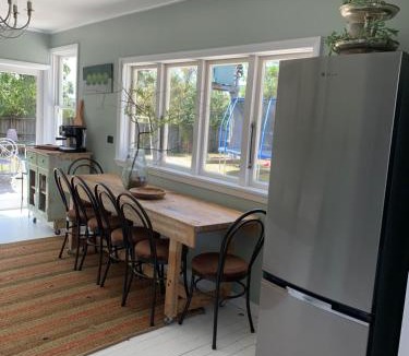 Nelson House | Cooper's Cottage