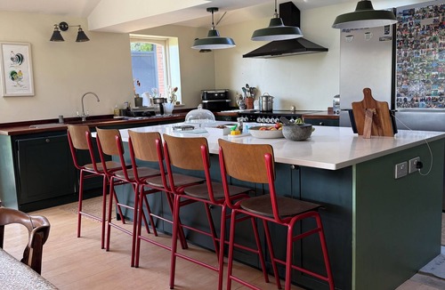 Four Marks House | Copper Beeches - A spacious family home in the heart of Hampshire countryside