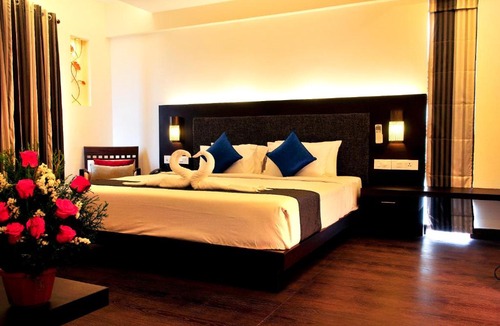 Kozhikode Hotel | Copper Folia