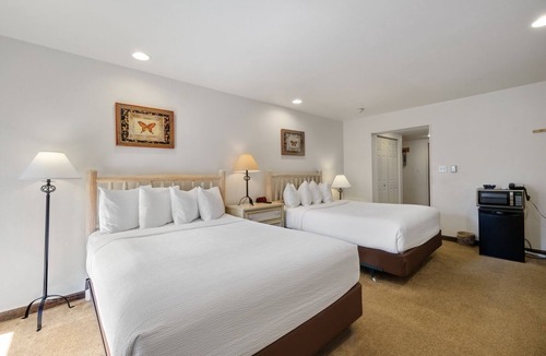 Copper Mountain Village Hotel | Copper Mountain Inn Hotel Style Room with 2 Beds #221 by RedAwning