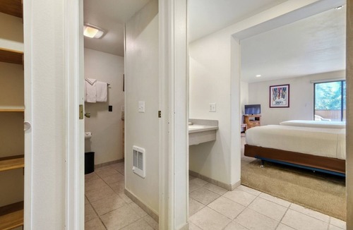 Copper Mountain Village Hotel | Copper Mountain Inn Hotel Style Room with 2 Beds #221 by RedAwning