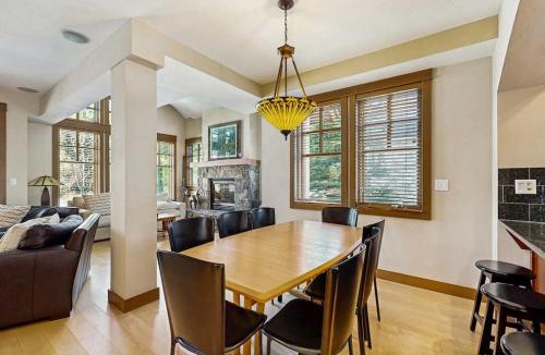 Copper Mountain Village House | Copper Peak Retreat