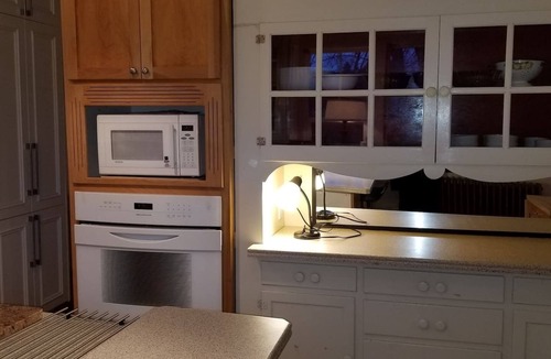 Altamont House | Copper Smarthouse ❤️3 Kings 4K TV Hulu Keurig
