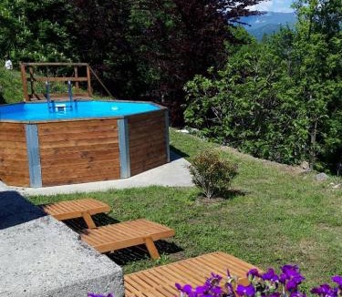 Apremont House | Coquette maison à la campagne avec Jacuzzi SPA nage et Piscine