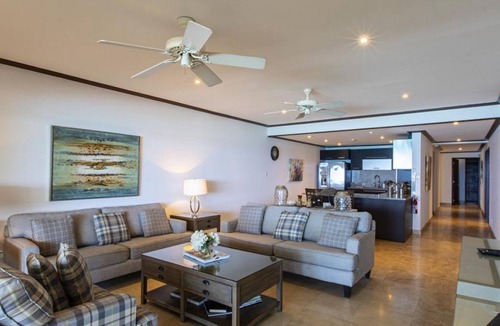 Old Trees Bay Apartment | Coral Cove 4