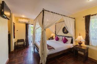 Phongprasan Resort | Coral Hotel Bangsaphan