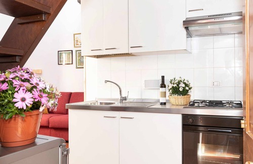 Spello Apartment | Corallo studio mezzanine