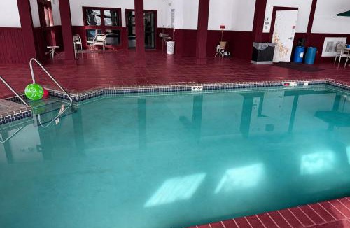 Black River Falls Hotel | Coratel Inn & Suites by Jasper Black River Falls, WI