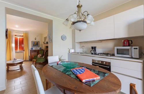 Albisano Apartment | Corbei