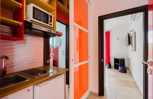 Tuglie House | Core Resort - Suite Verde Room with Pool, Shared Terrace, and Wi-Fi