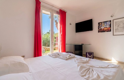Tuglie House | Core Resort - Suite Verde Room with Pool, Shared Terrace, and Wi-Fi