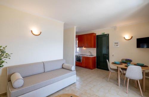 Glyfada Apartment | Corfu Glyfada Beach Apartment
