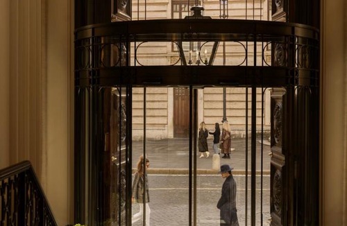 Rione III Colonna Hotel | Corinthia Rome